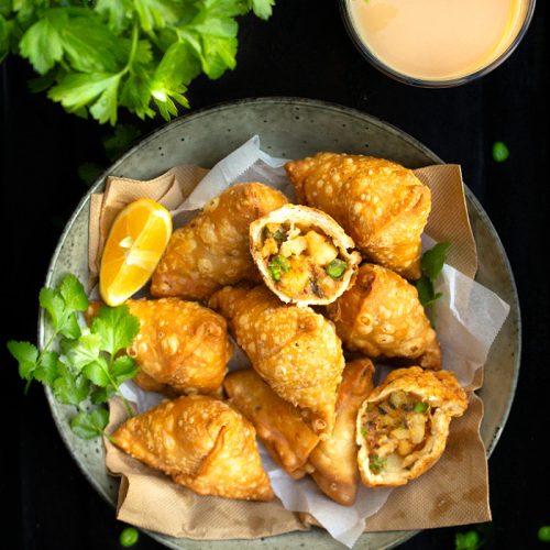VEGETABLE SAMOSA